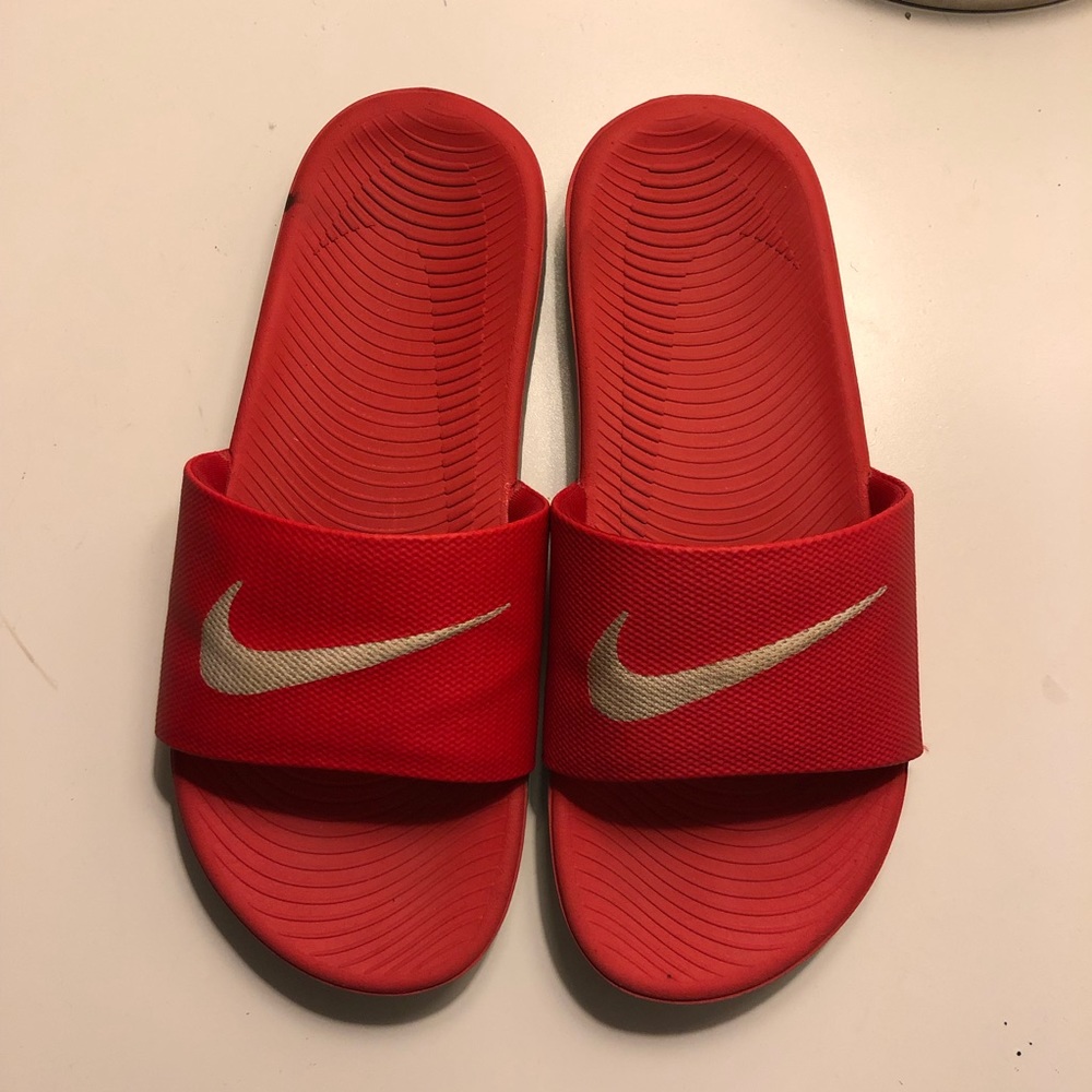 Nike slides